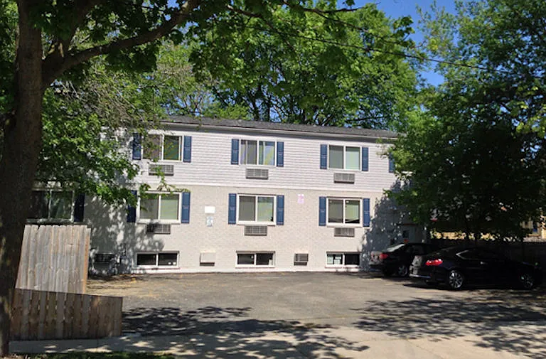 738 E Dayton St — Photo 11