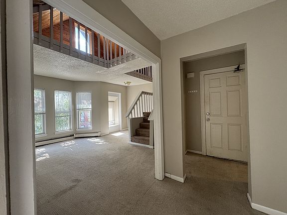 2nd image of 718 S 10th St #11440837