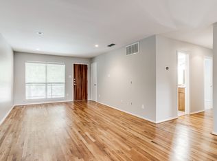 4616 W Lovers Ln APT 210, Dallas, TX 75209