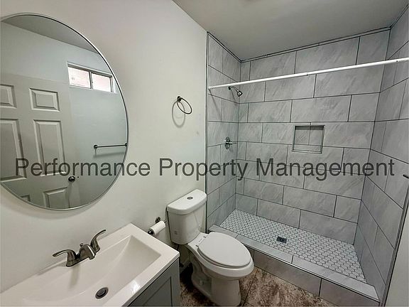 5th image of 1311 E 18th St #B
