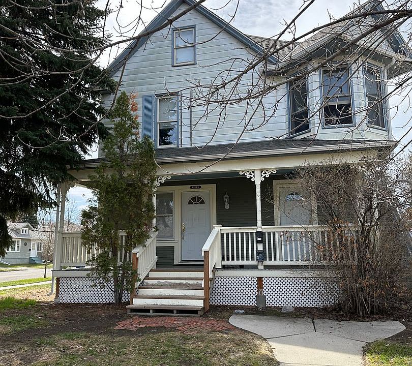 1st image of 1024 4th Ave N APT 1
