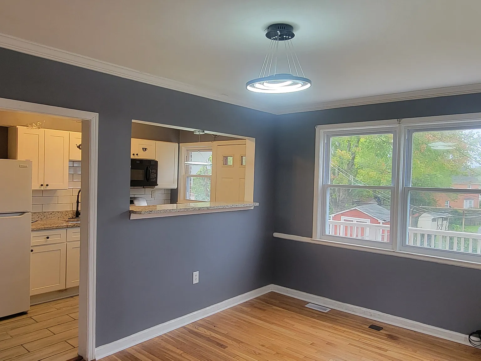 4 bed, 1867 sqft, $2,500 — Photo 2
