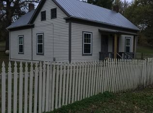 4266 Boles Rd, Labadie, MO 63055