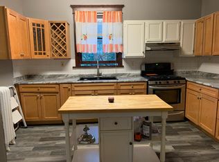 2031 Church St APT 1, Evanston, IL 60201