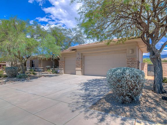 3rd image of 1667 S Paige Creek Pl