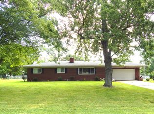7244 Dixon Dr, Hamilton, OH 45011