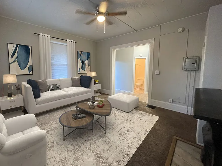 624 N Weber St. — Photo 9
