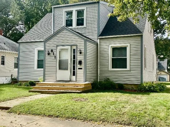 811 S Elm Ave, Kankakee, IL 60901