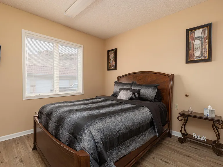 555 Highland Dr #105 — Photo 10