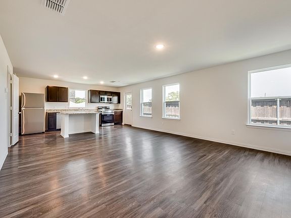 3rd image of 4807 Camp Verde Cir
