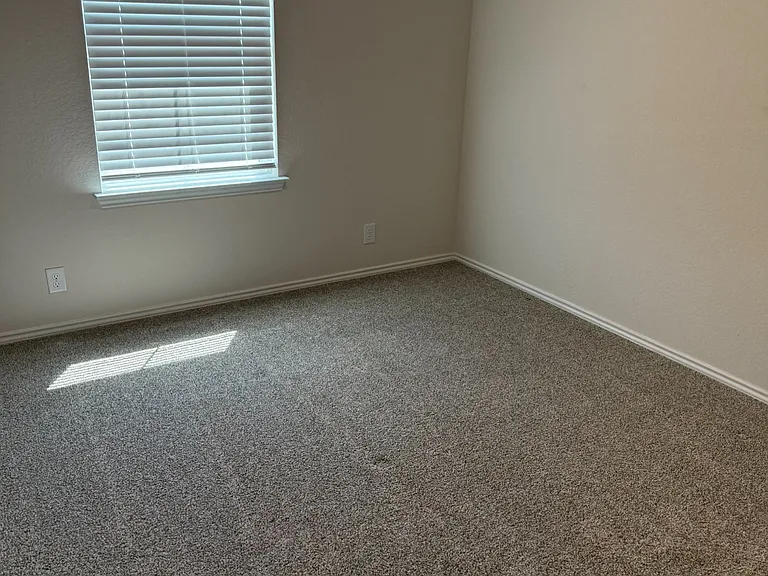 10608 Napoleon St — Photo 14