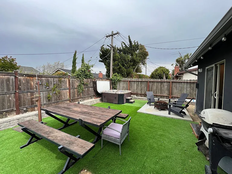 1464 Gulf St — Photo 10