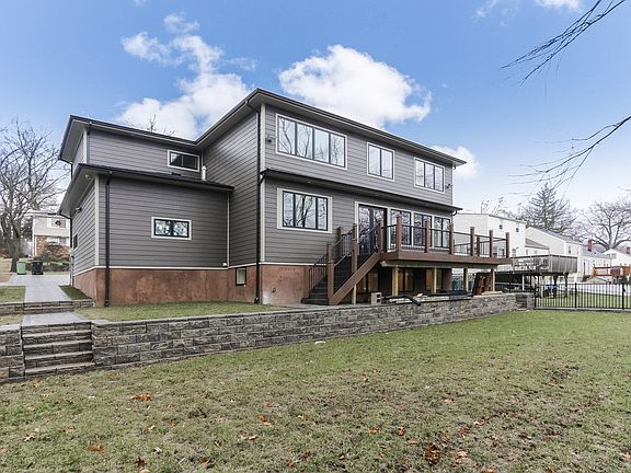 BEAUTIFULLY GROOMED PROPERTY