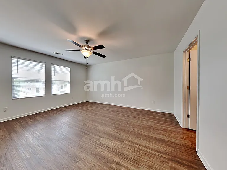 206 Orion Way — Photo 11