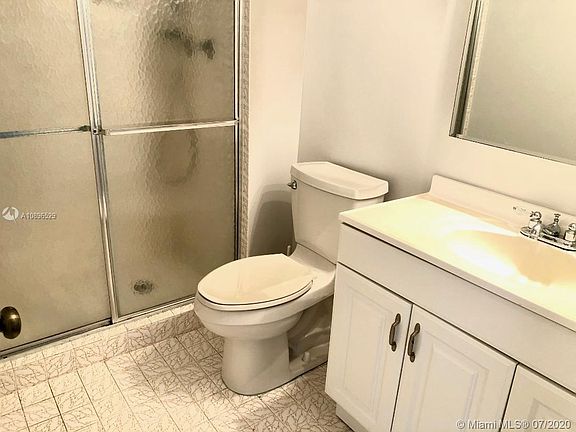 4th image of 18081 Biscayne Blvd #1602-4N