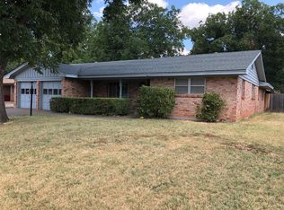 2541 Greenbriar Dr, Abilene, TX 79605