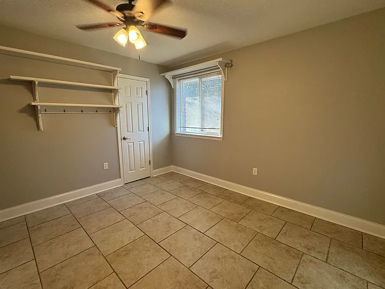 582 Jennifer Jean Dr — Photo 7