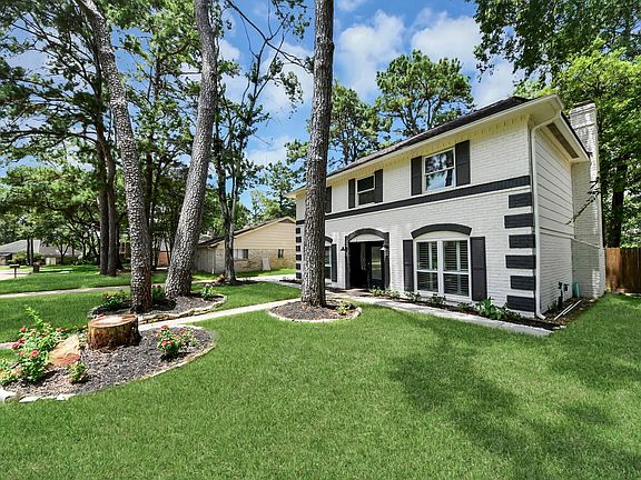 3rd image of 14138 Burke Forest Dr