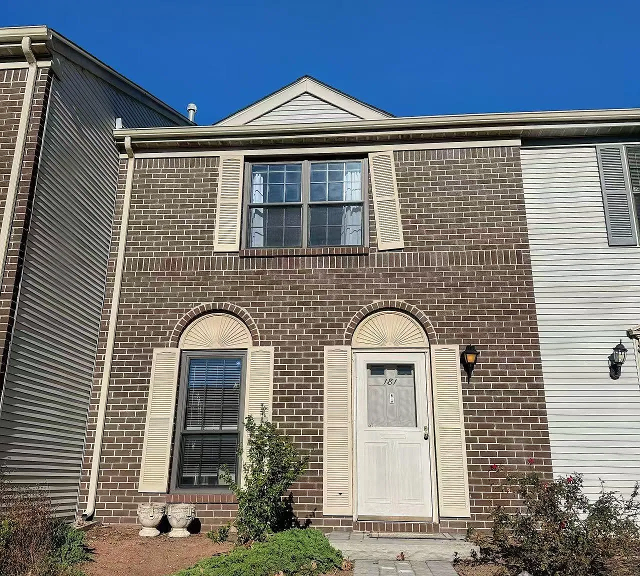 2 bed, 2.5 bath, $2,850 — Photo 3