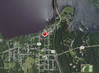 220 Lake St, Mooringsport, LA 71060