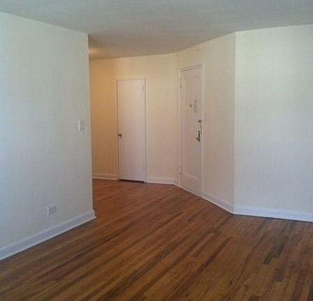2nd image of 13420 87th Ave APT 2D