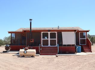 8850 W Fountain Ranch Rd, Ash Fork, AZ 86320