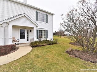 701 Hobart Dr UNIT A, South Elgin, IL 60177