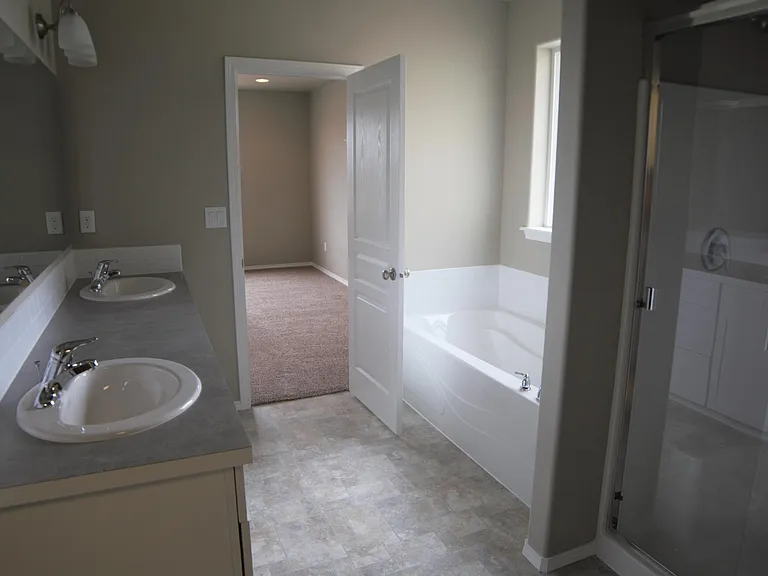 282 Wishkah Dr — Photo 6