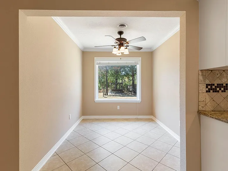 1802 Turnpike Rd — Photo 20