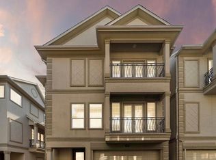 1320 Birdsall St, Houston, TX 77007