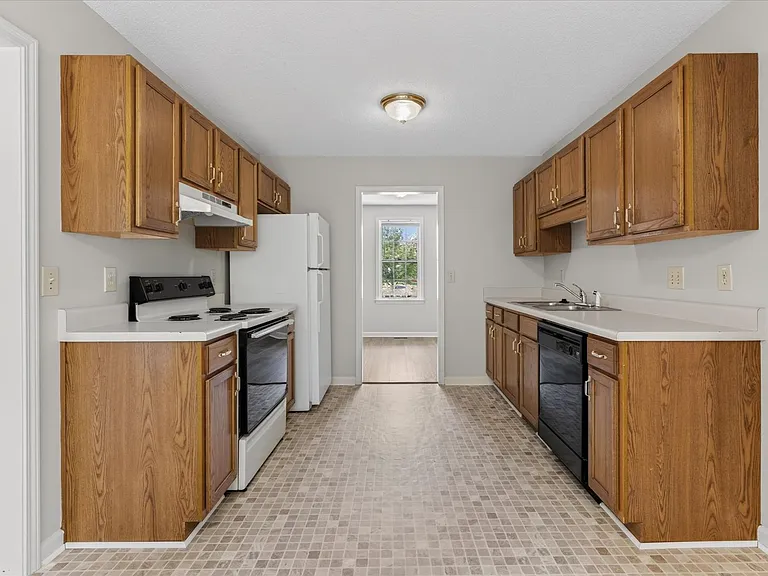 3171 Buckhorn Ct — Photo 18