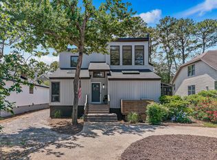 2127 Wake Forest St, Virginia Beach, VA 23451