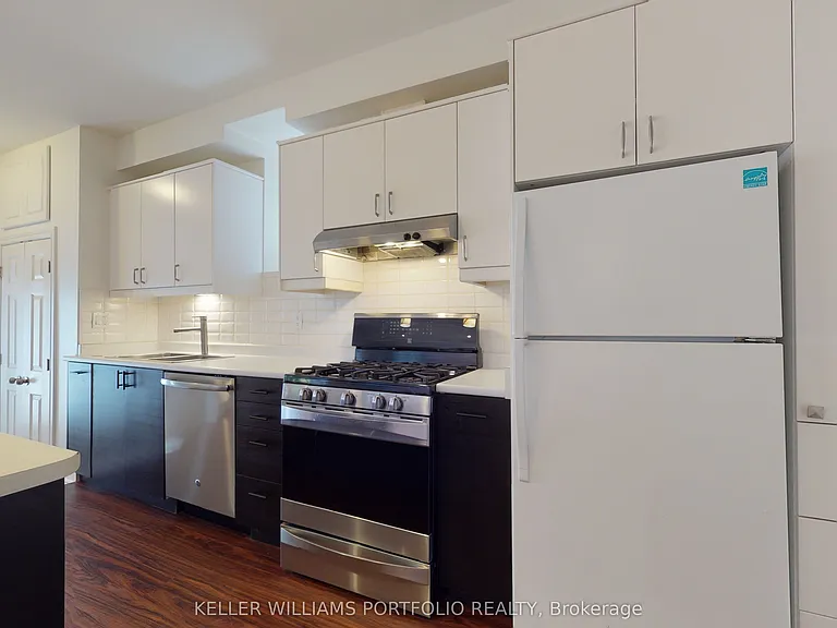 546 Eglinton Ave E #5 — Photo 13