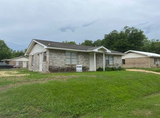 312 E Mockingbird Ln, Valliant, OK 74764