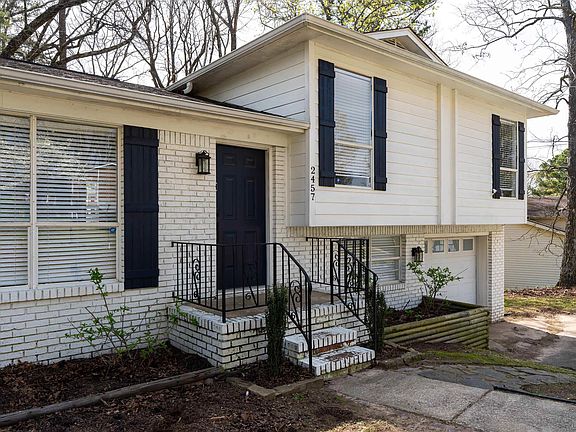 3rd image of 2457 Watson Rd
