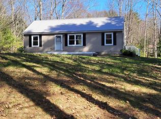 51 Nutter Cir, Center Barnstead, NH 03225