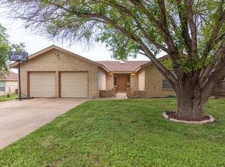 818 Jalisco Cir, Eagle Pass, TX 78852