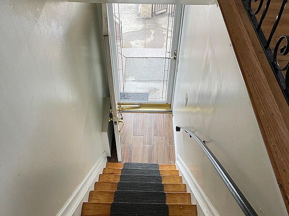 5th image of 1412 49th St