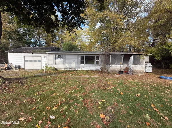 616 Port Douglas Road, Keeseville, NY 12944