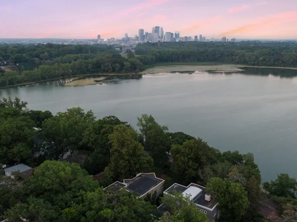 1968 Cedar Lake Pkwy, Minneapolis, MN 55416