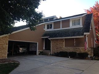 1st image of 121 NW Teakwood St