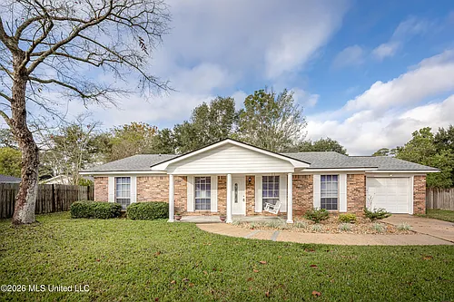 1213 King Henry Dr Photo 1 1213 King Henry Dr Photo 1