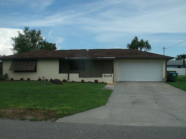1st image of 1418 SE 17th St