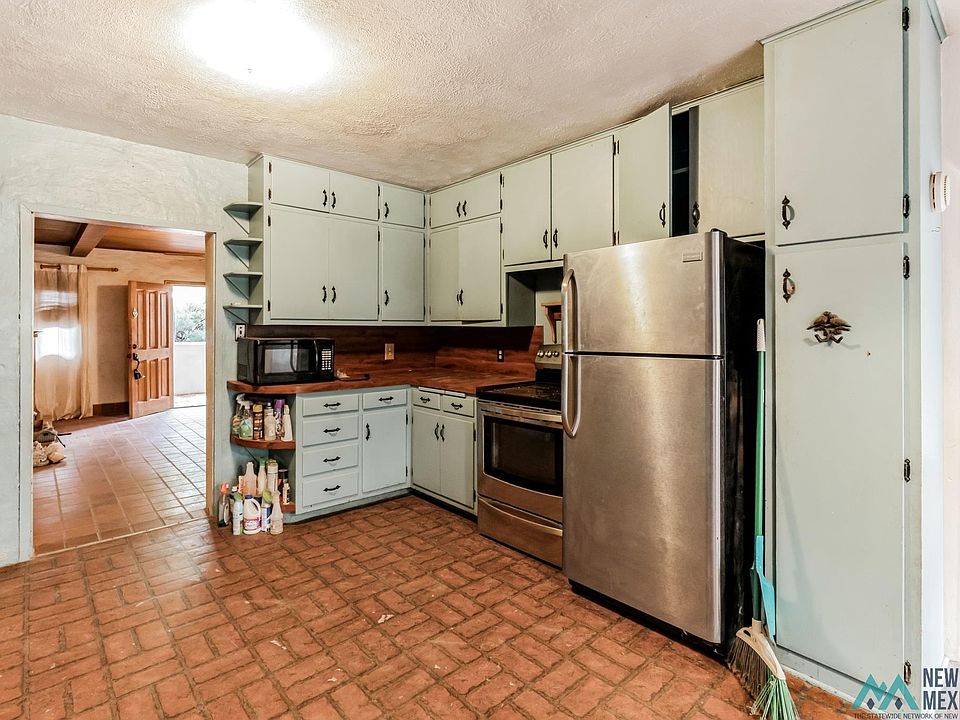 1st image of 1715 S Avenue M