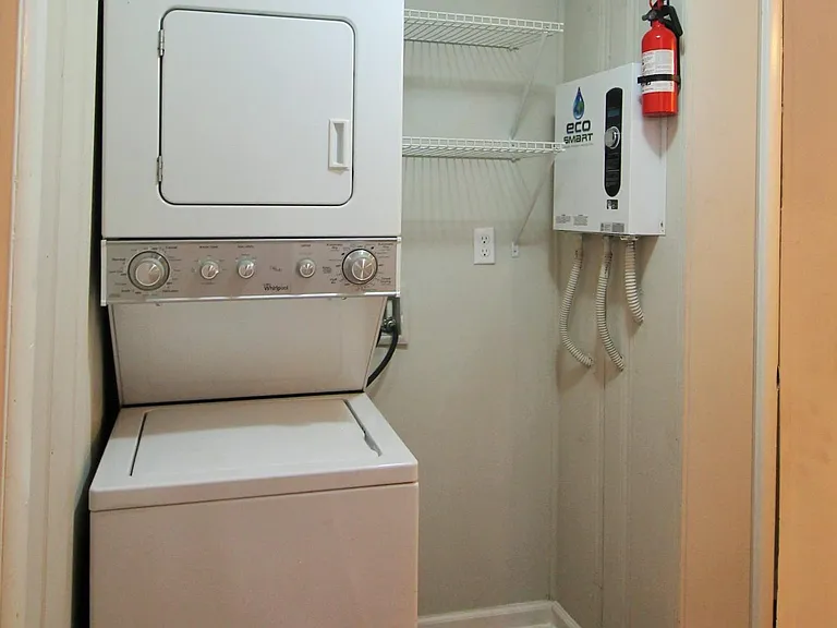 3999 Withrow Dr — Photo 7