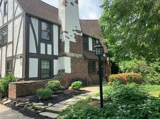 2870 Huntington Rd, Shaker Heights, OH 44120