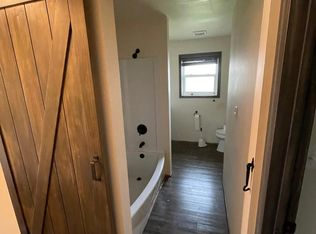 8280 River Rd, Muscle Shoals, AL 35661