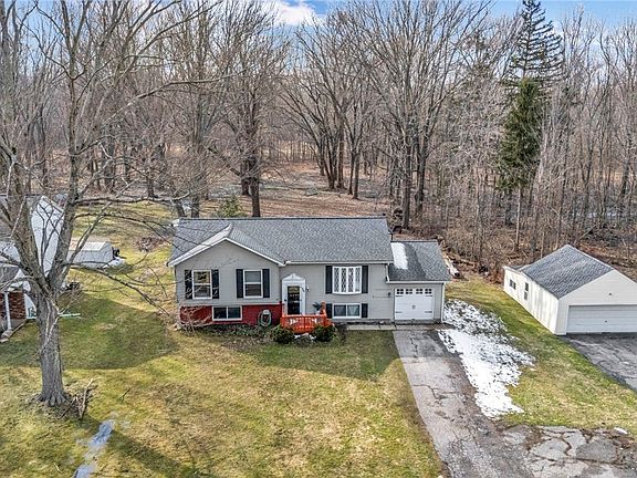 2nd image of 54 Park Rd