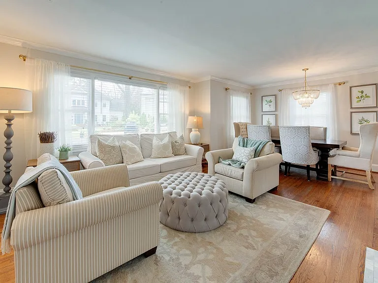 3221 Sunset Dr — Photo 10