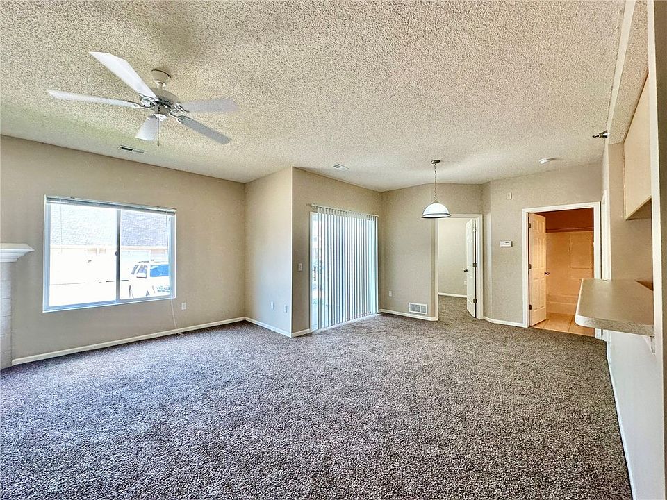 1st image of 1760 SE La Grant Pkwy APT 33